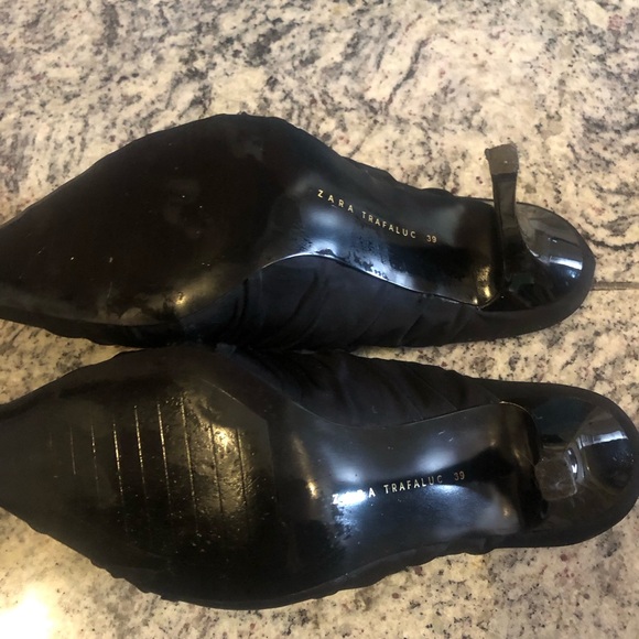 Zara Trafaluc black satin mules. Size 39 - Picture 4 of 4